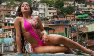 Anitta arrasa com videoclip onde mostra tudo (até a celulite!)