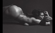 Ashley Graham (a manequim XL) no seu vídeo mais sexy de sempre