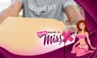 Áudio Porno da Miss X: O morenaço das encomendas