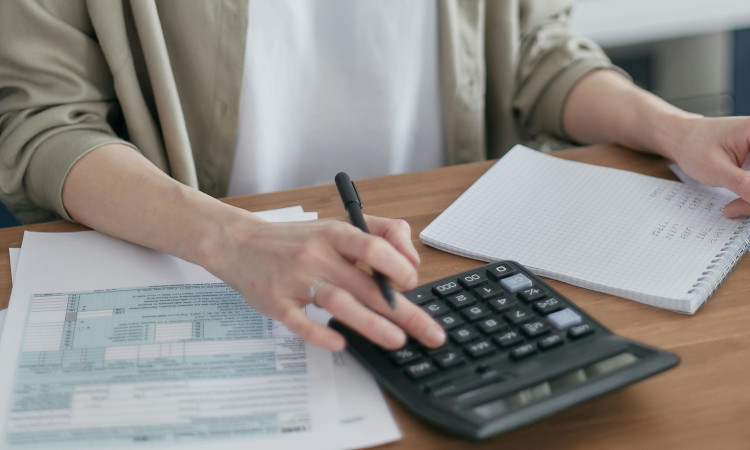 Como podes reduzir a dependência financeira do Trabalho Sexual