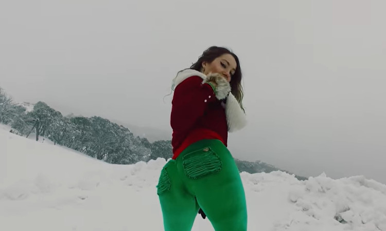 Feliz Natal (em versão twerk)